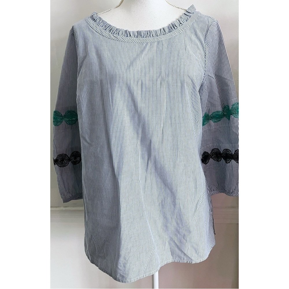 Talbots • Blue Seersucker with Crochet Accent Sleeve Blouse